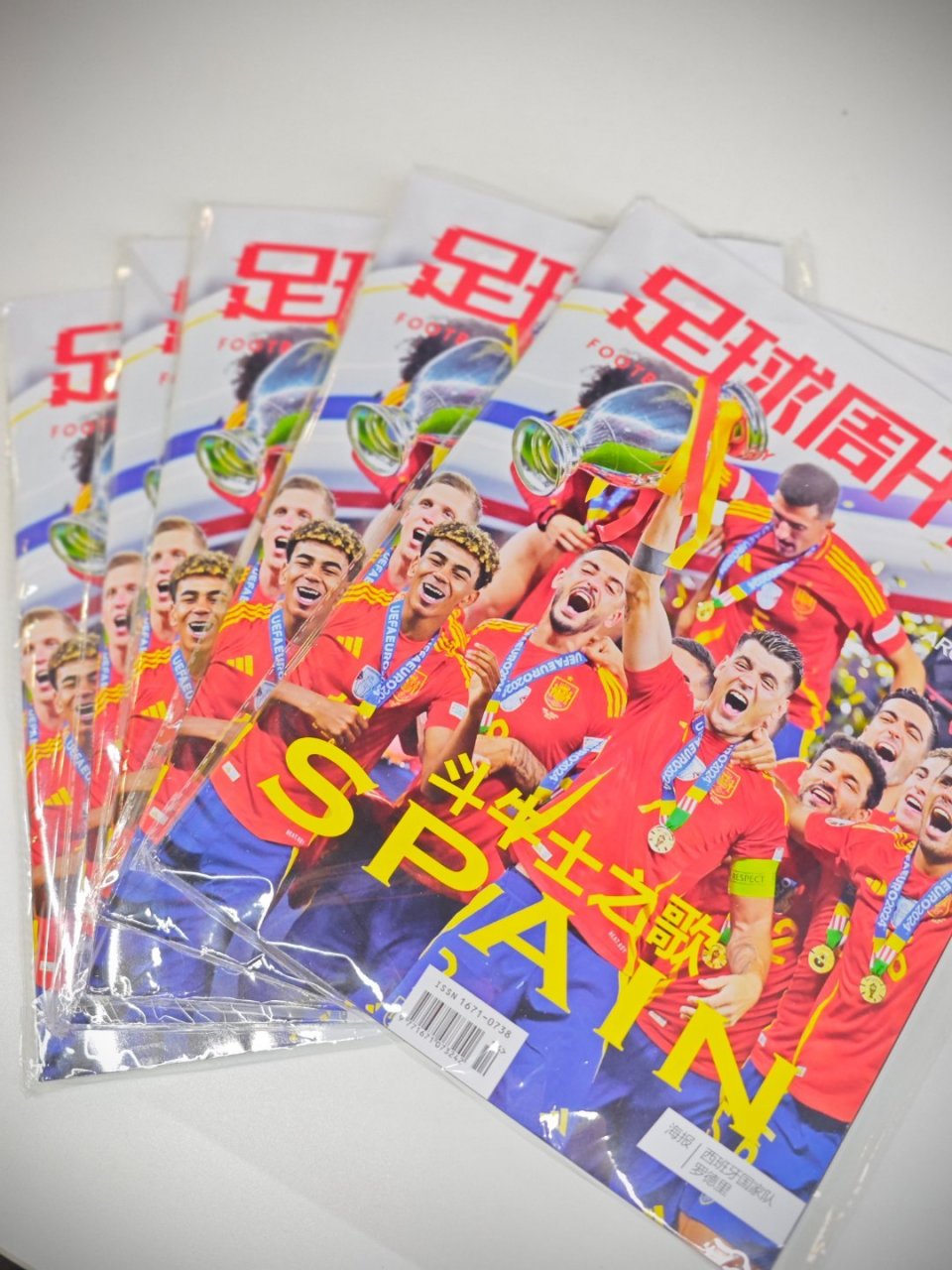 爱游戏体育官方网站-足球盛事探寻：女子队众星荟萃